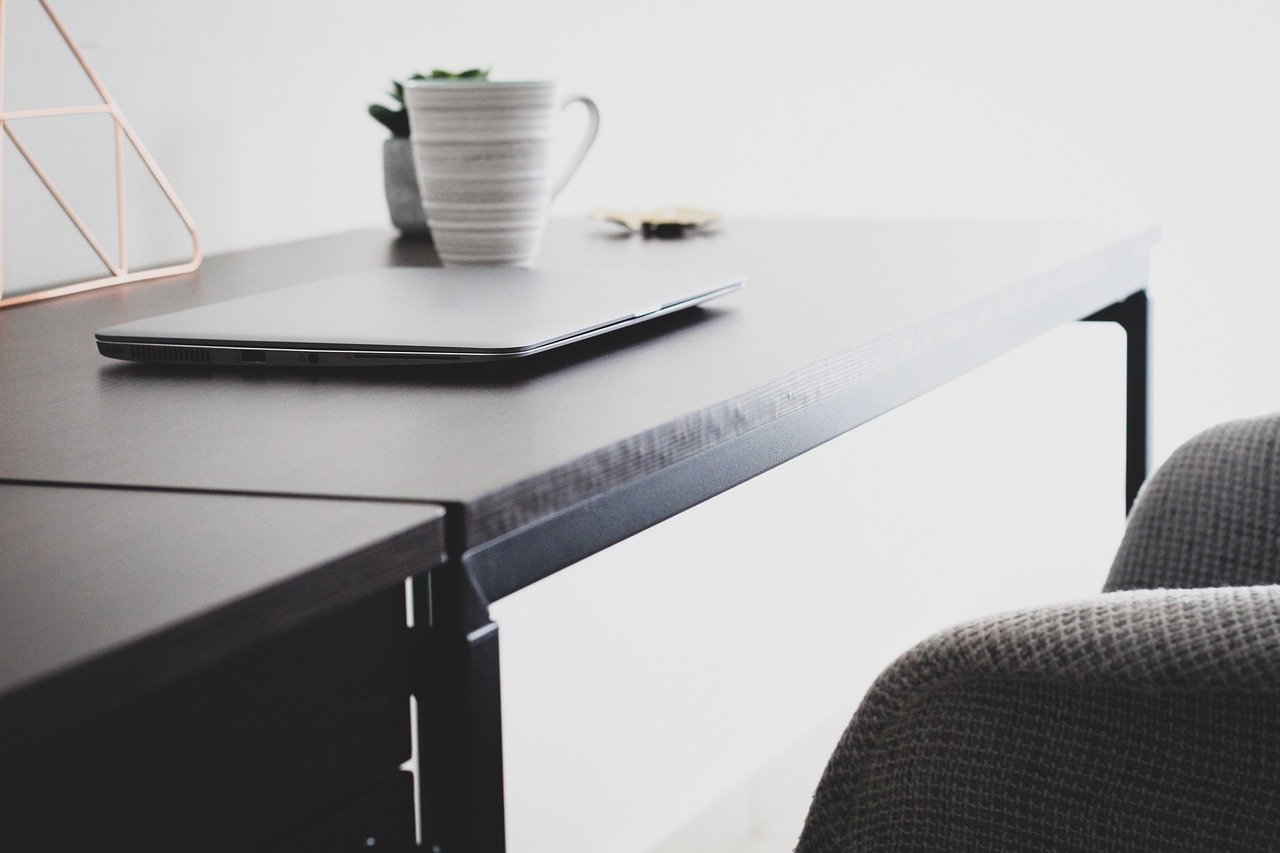 在宅勤務をやめとけと言われる理由とは？