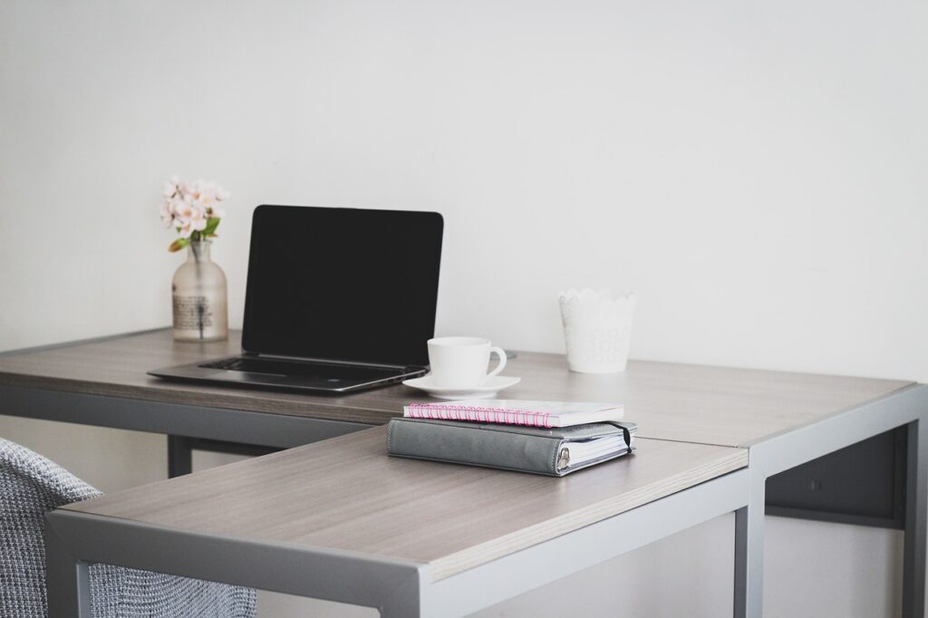 在宅勤務での進捗管理に最適な方法は？