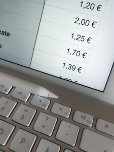 テレワークにおけるキャリアコーチングの比較と注意点は？