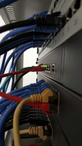 テレワークに最適な通信ネットワークはどれがおすすめ？