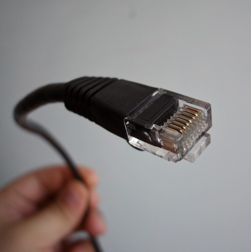 リモートでの通信ネットワークはどれが最適？